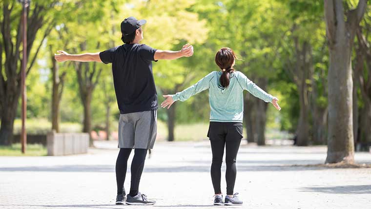 スポーツユーティリティウェアで生活するイメージ